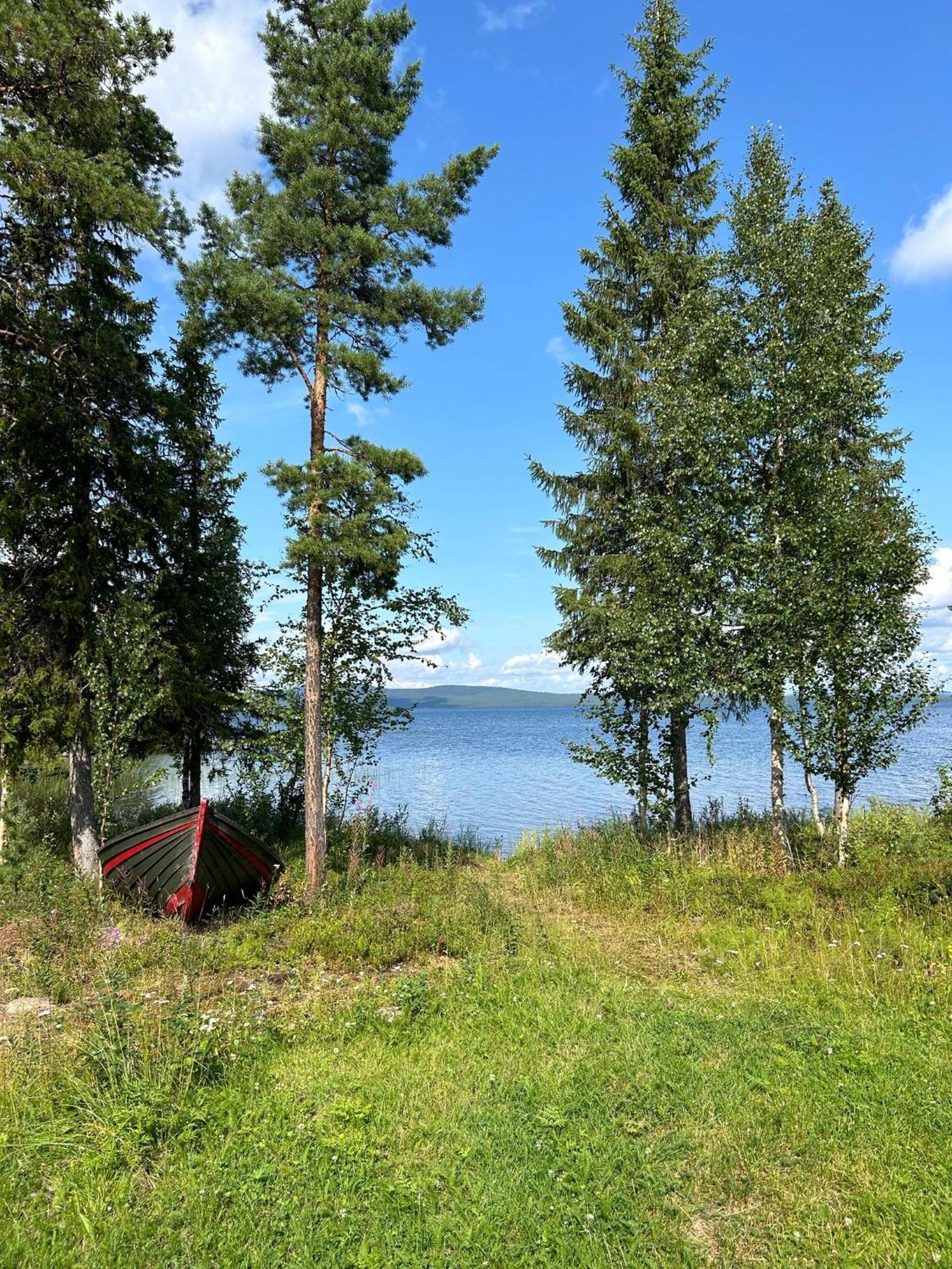 Camp Caroli Family House Villa Jukkasjärvi Exterior foto